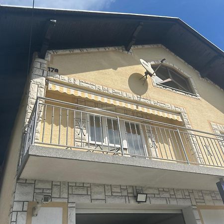 Astralis Factory Apartments- Fly Zagreb Bagian luar foto